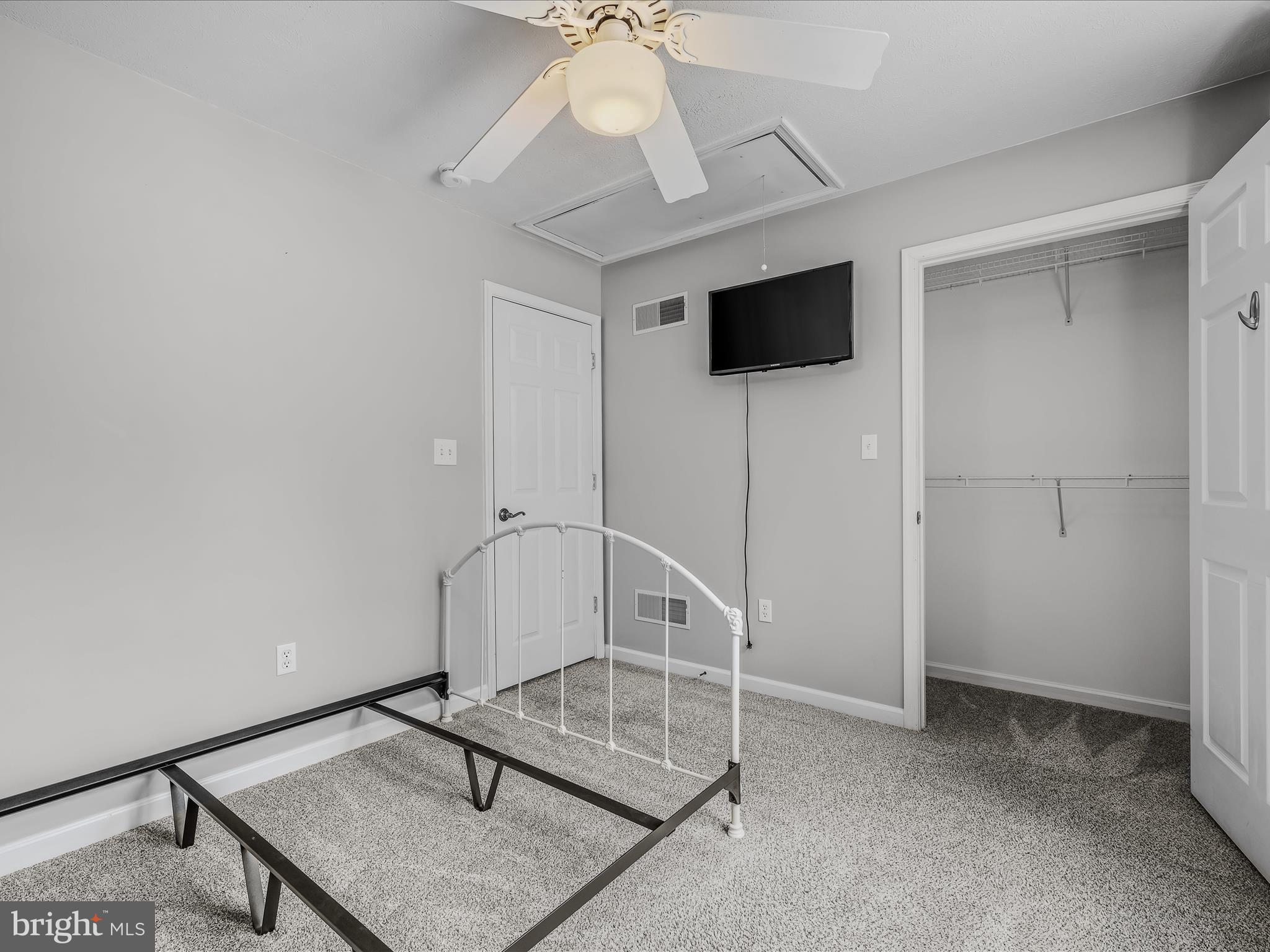 CACAPON SOUTH - Residential