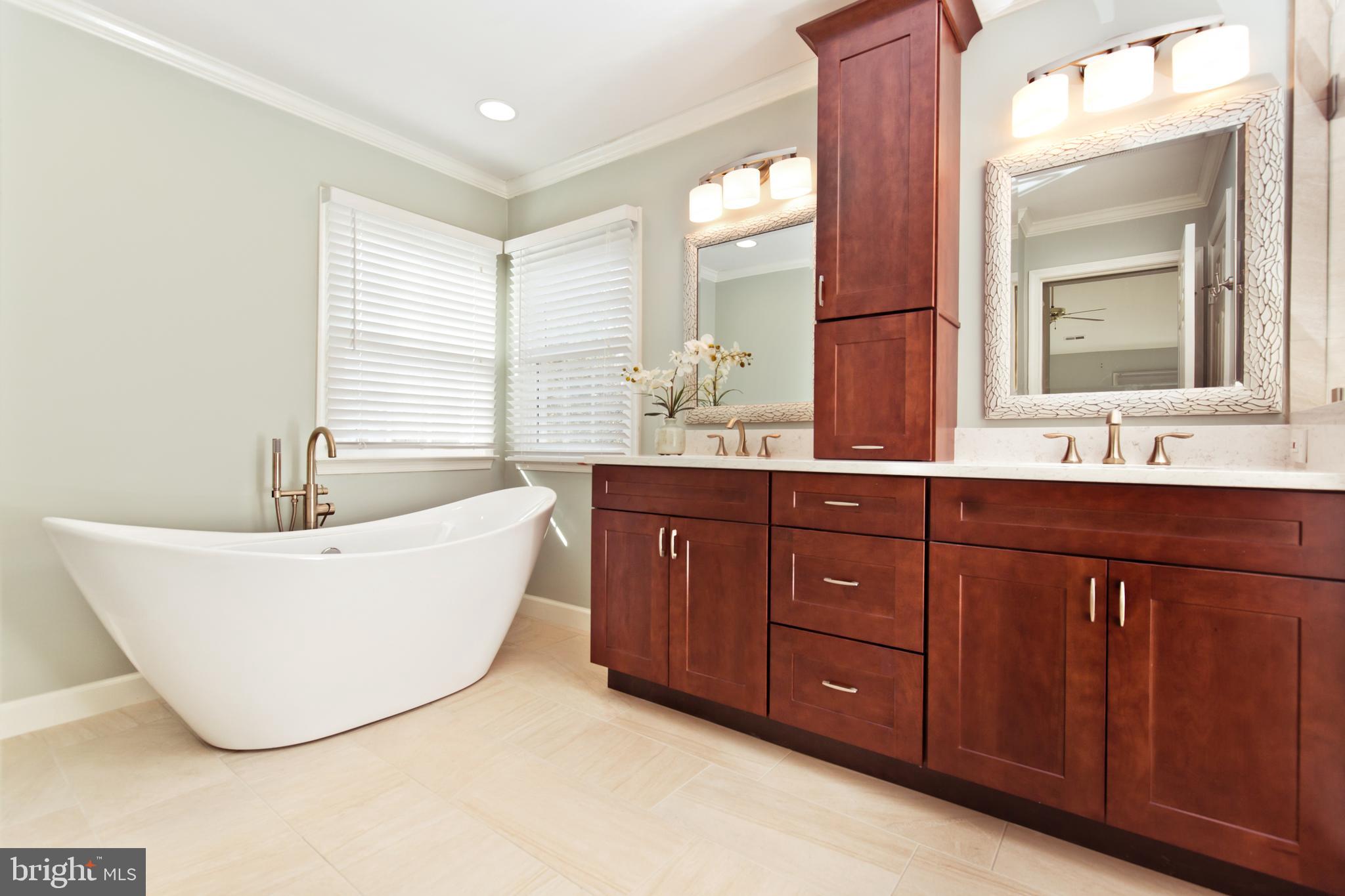 ASHBURTON MANORS - Residential