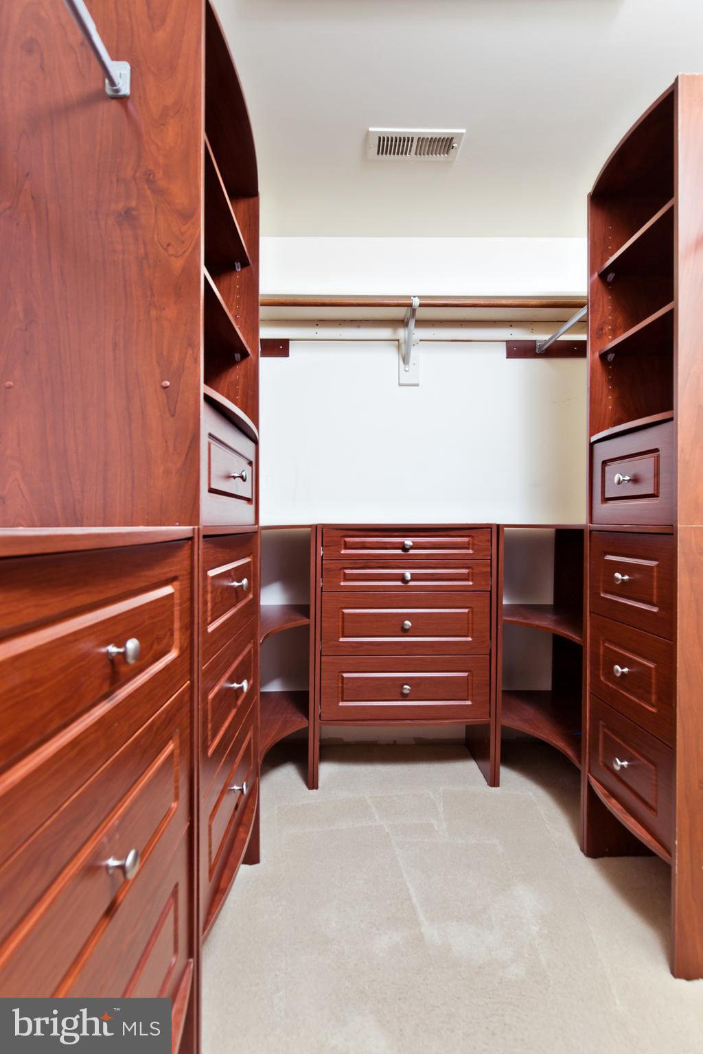 ASHBURTON MANORS - Residential