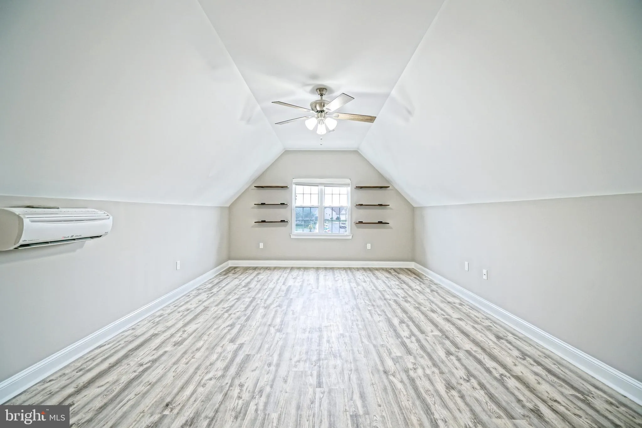 Milton, Delaware 19968, United States, 4 Bedrooms Bedrooms, ,3 BathroomsBathrooms,Residential,Active,198614