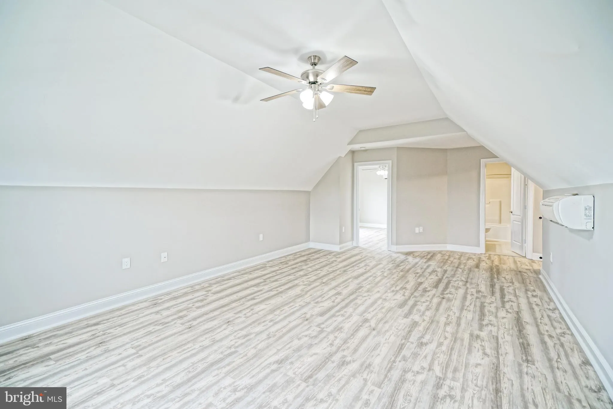 Milton, Delaware 19968, United States, 4 Bedrooms Bedrooms, ,3 BathroomsBathrooms,Residential,Active,198614