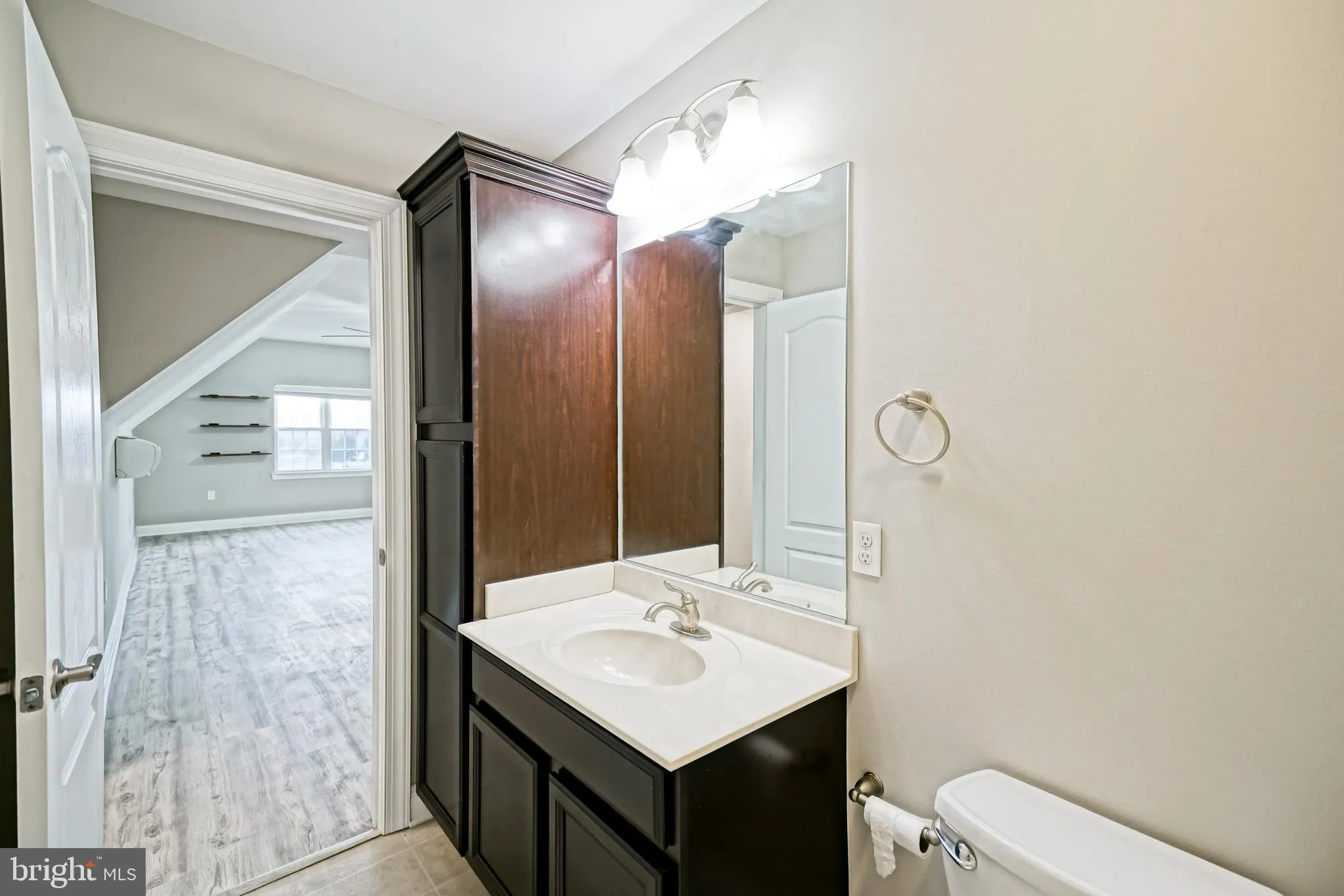 Milton, Delaware 19968, United States, 4 Bedrooms Bedrooms, ,3 BathroomsBathrooms,Residential,Active,198614