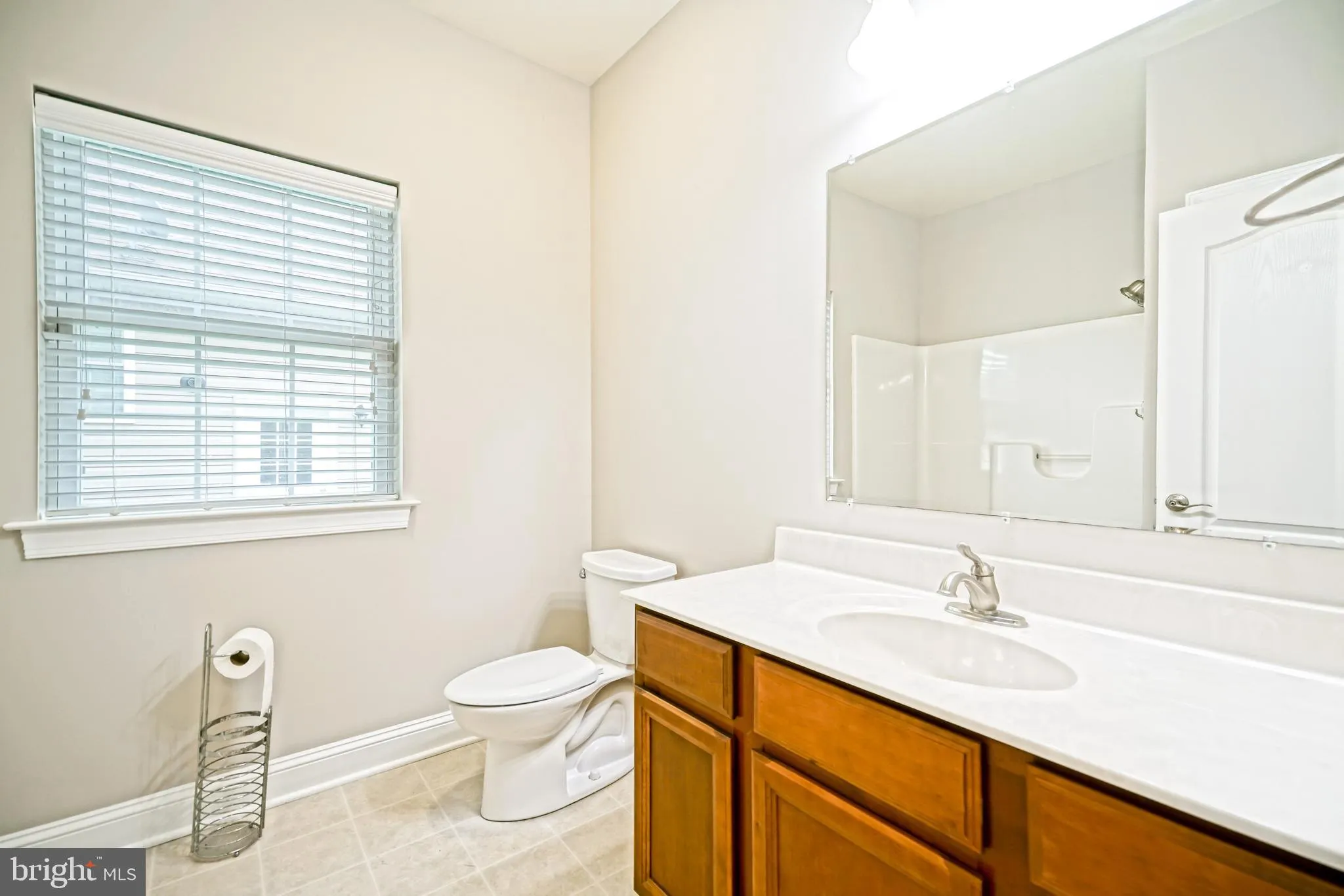 Milton, Delaware 19968, United States, 4 Bedrooms Bedrooms, ,3 BathroomsBathrooms,Residential,Active,198614