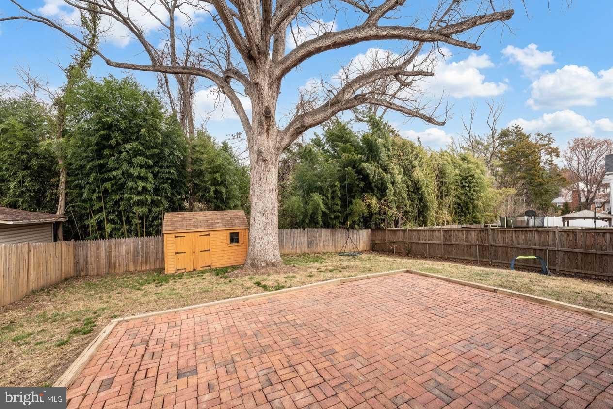 GARRETT PARK ESTATES - Residential