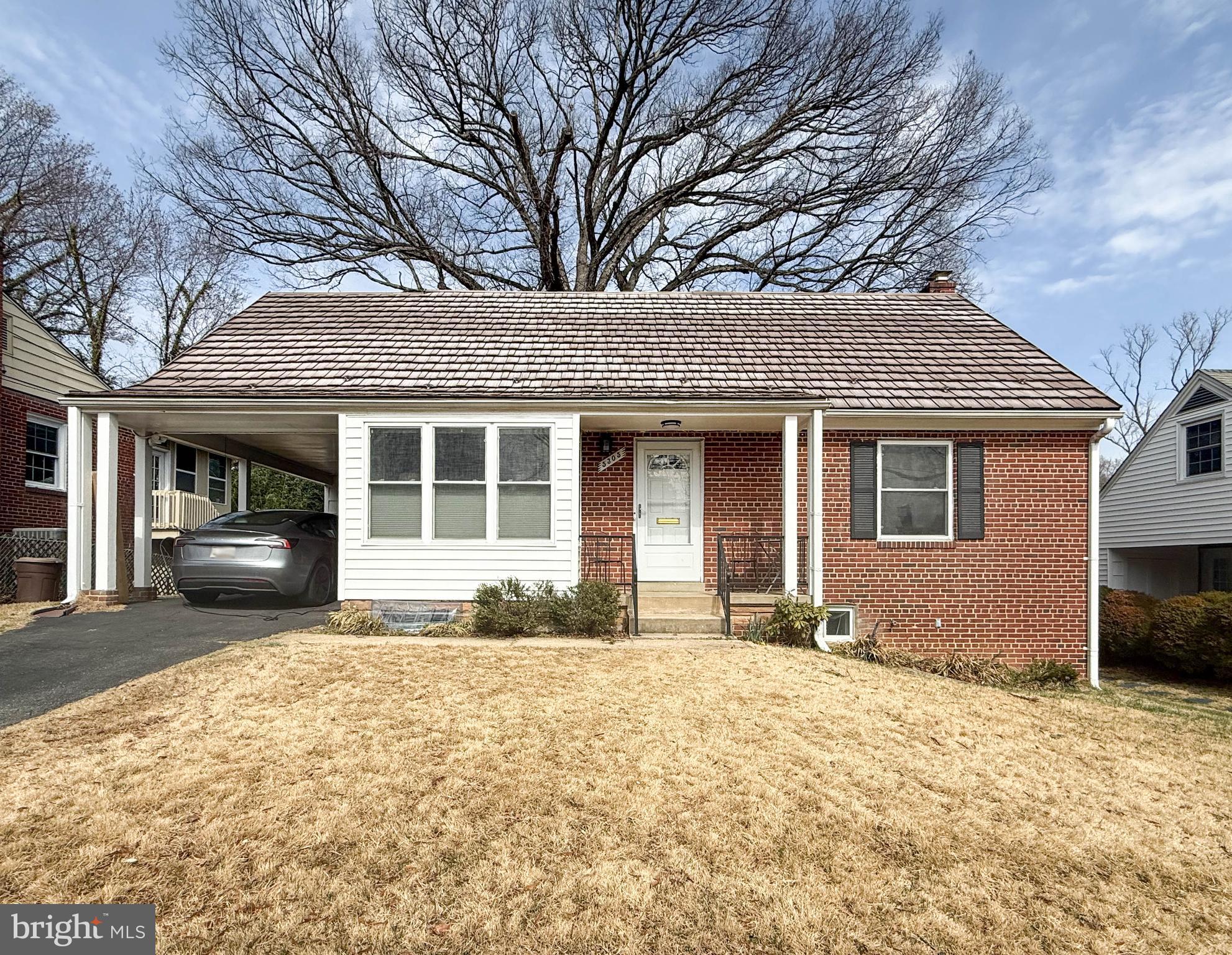 GARRETT PARK ESTATES - Residential