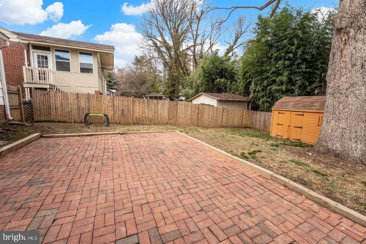 GARRETT PARK ESTATES - Residential