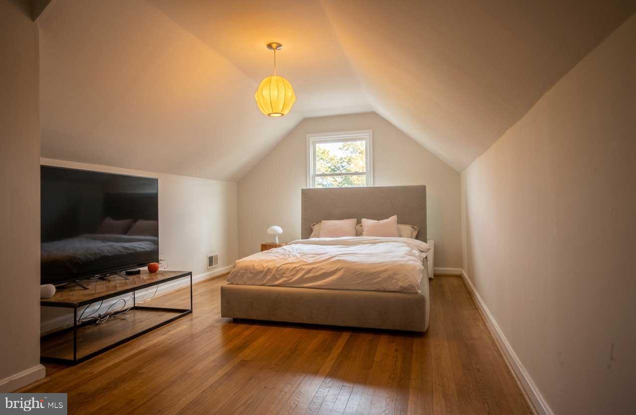 GARRETT PARK ESTATES - Residential