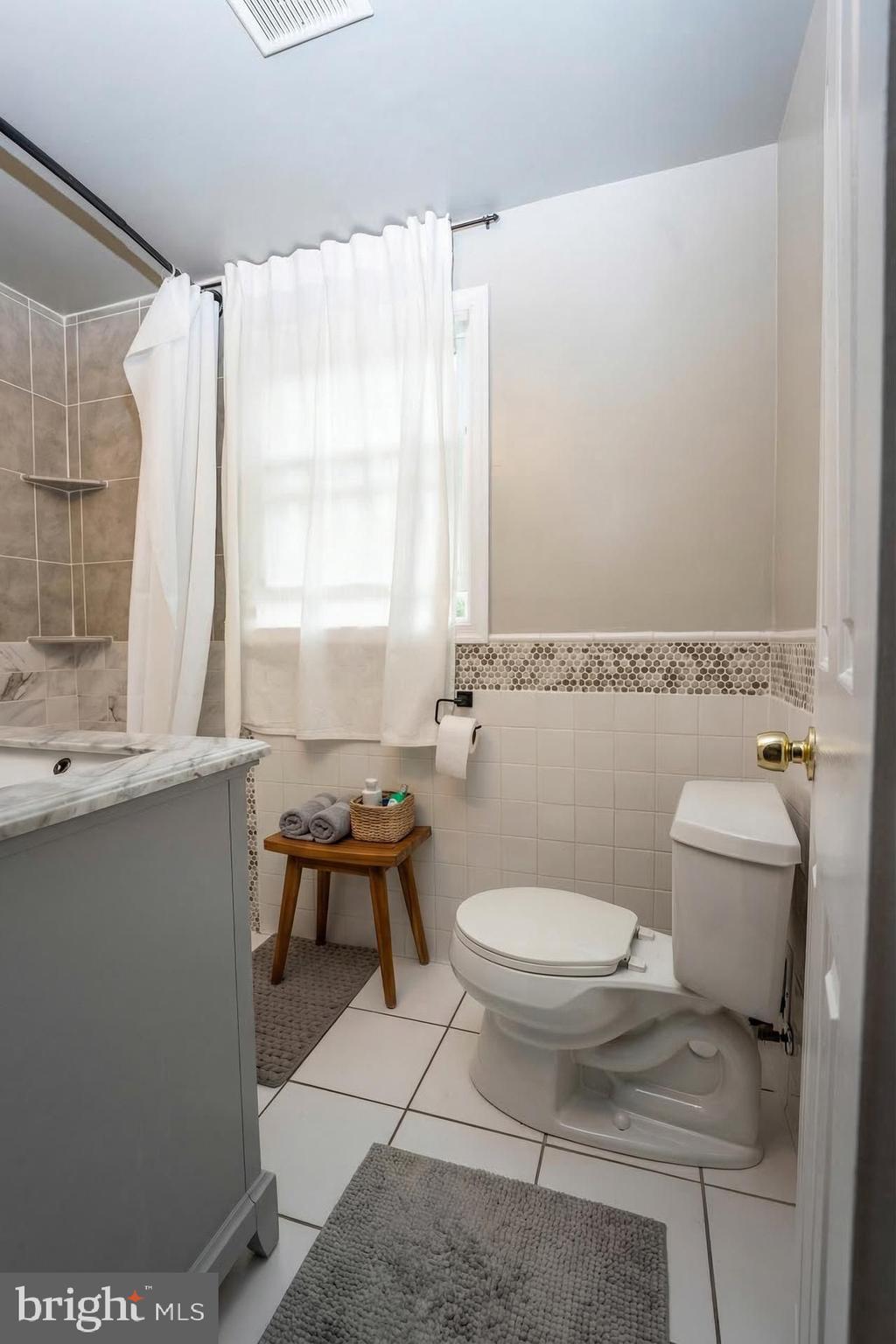 GARRETT PARK ESTATES - Residential