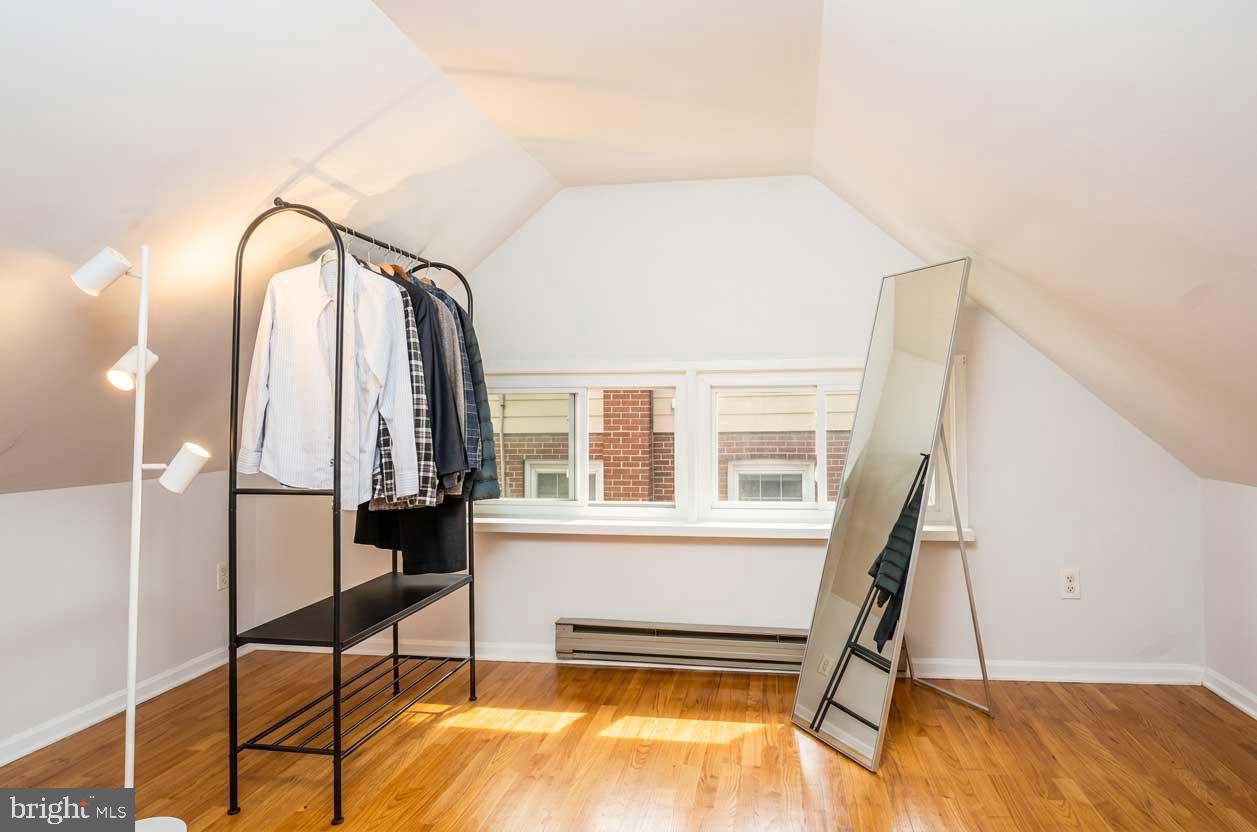 GARRETT PARK ESTATES - Residential