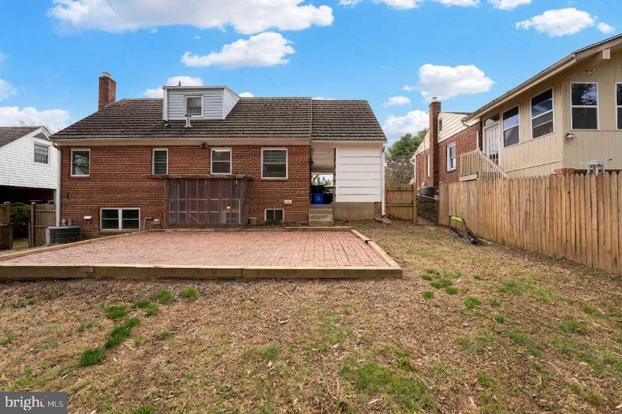 GARRETT PARK ESTATES - Residential