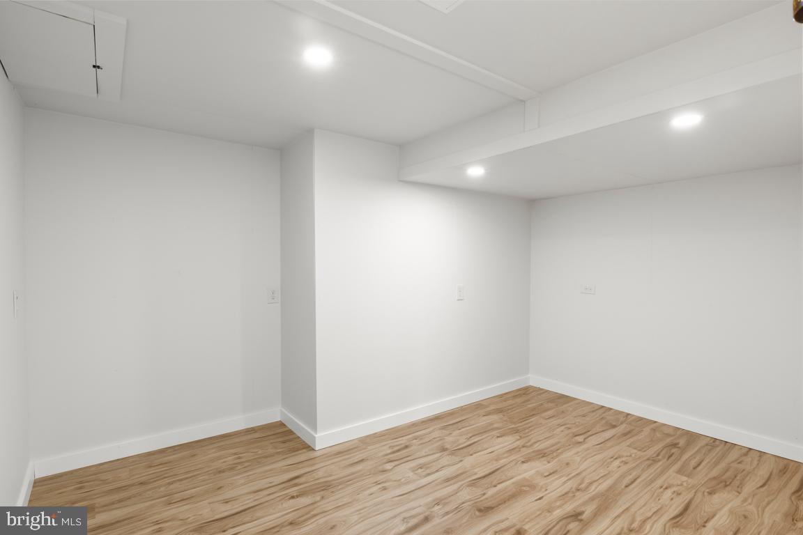 BELFRY MDW - Residential