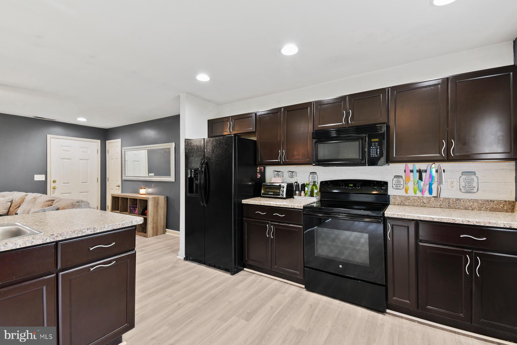 7389 RICHARDSON STREET