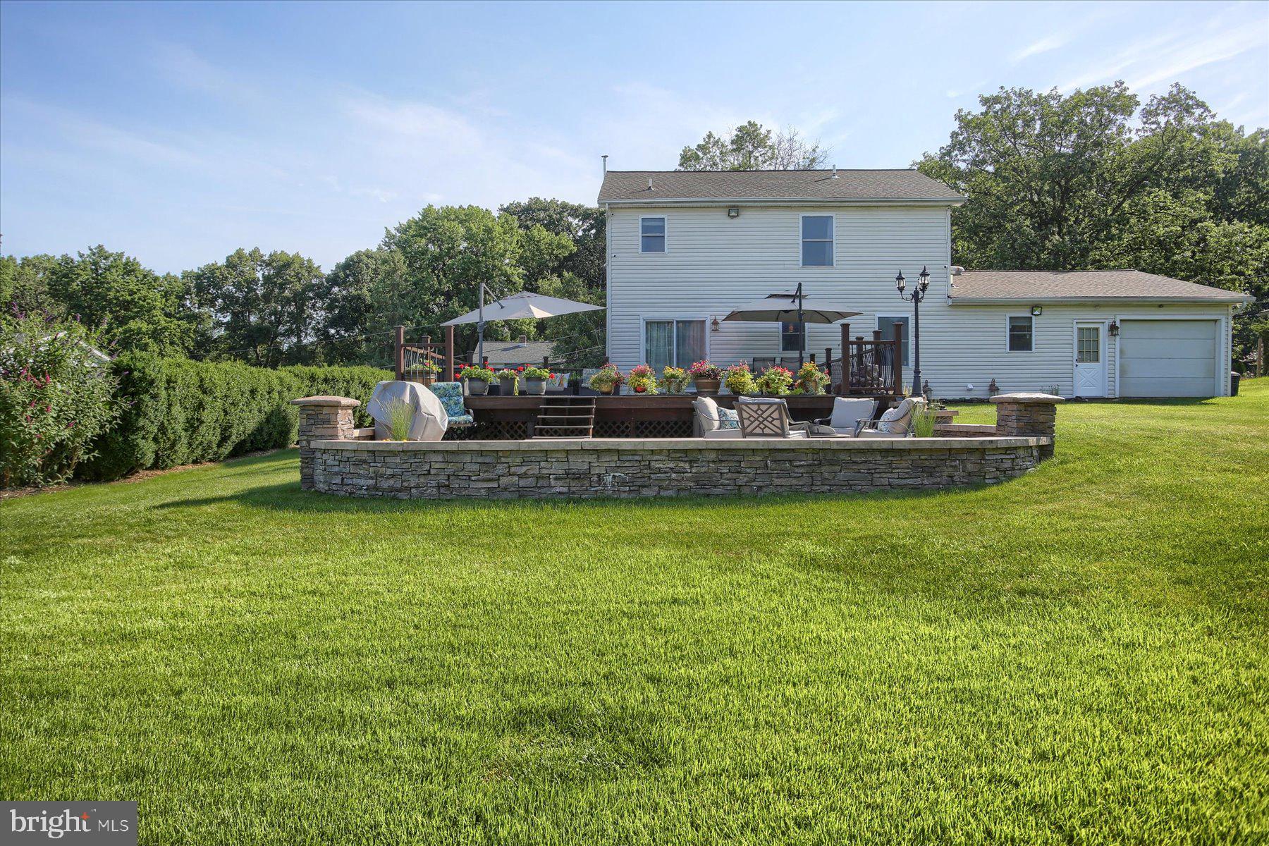 908 SUNNYSIDE ROAD