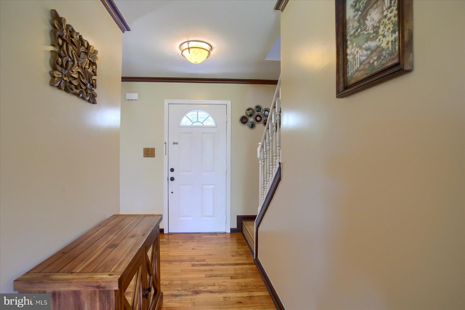 908 SUNNYSIDE ROAD