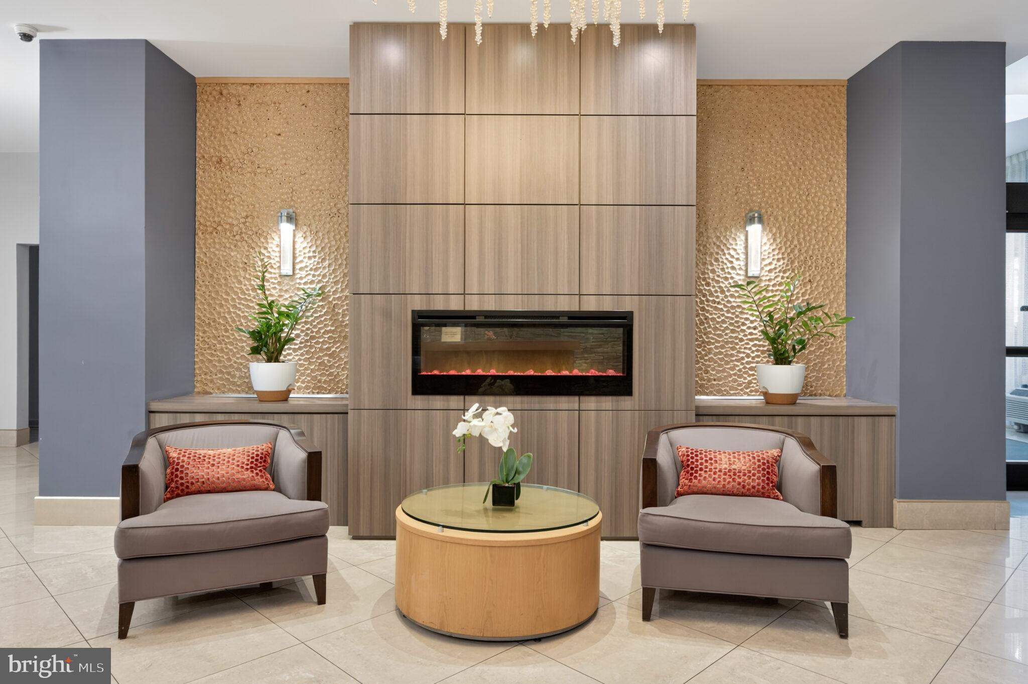 RIVER PLACE - Residential