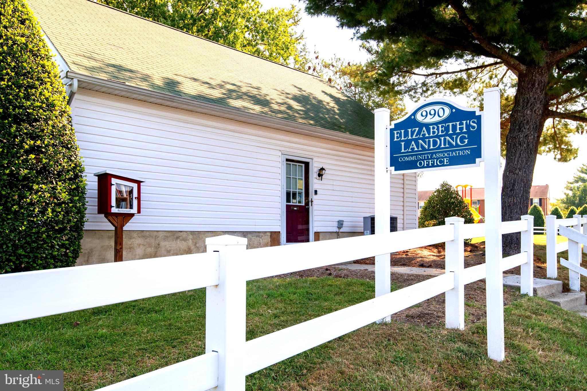 ELIZABETHS LANDING - Residential