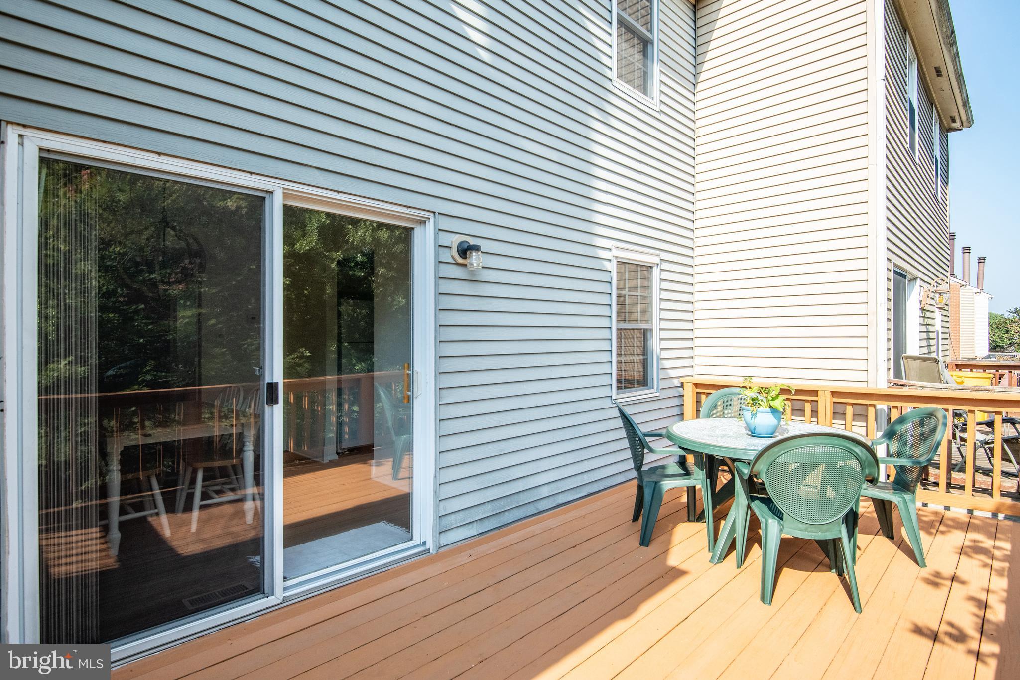 ELIZABETHS LANDING - Residential