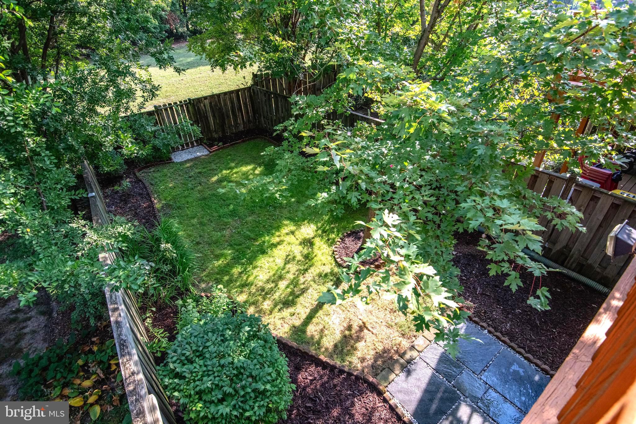 ELIZABETHS LANDING - Residential