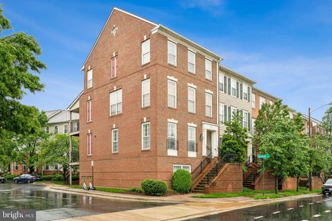 1617 POTOMAC GREENS DRIVE A ALEXANDRIA VA 22314