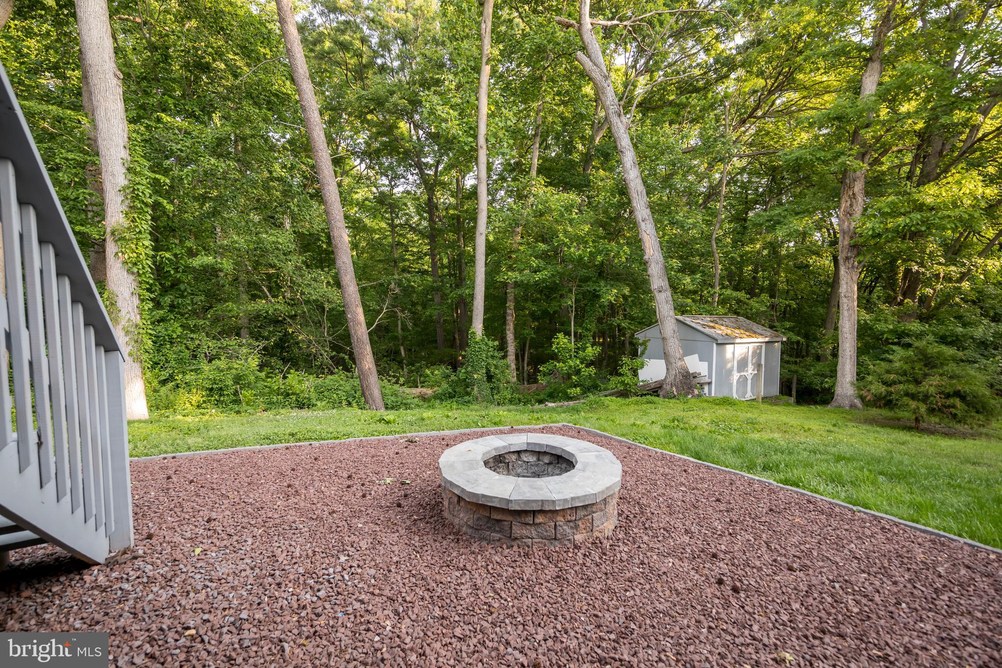 GILMER WOODS - Residential