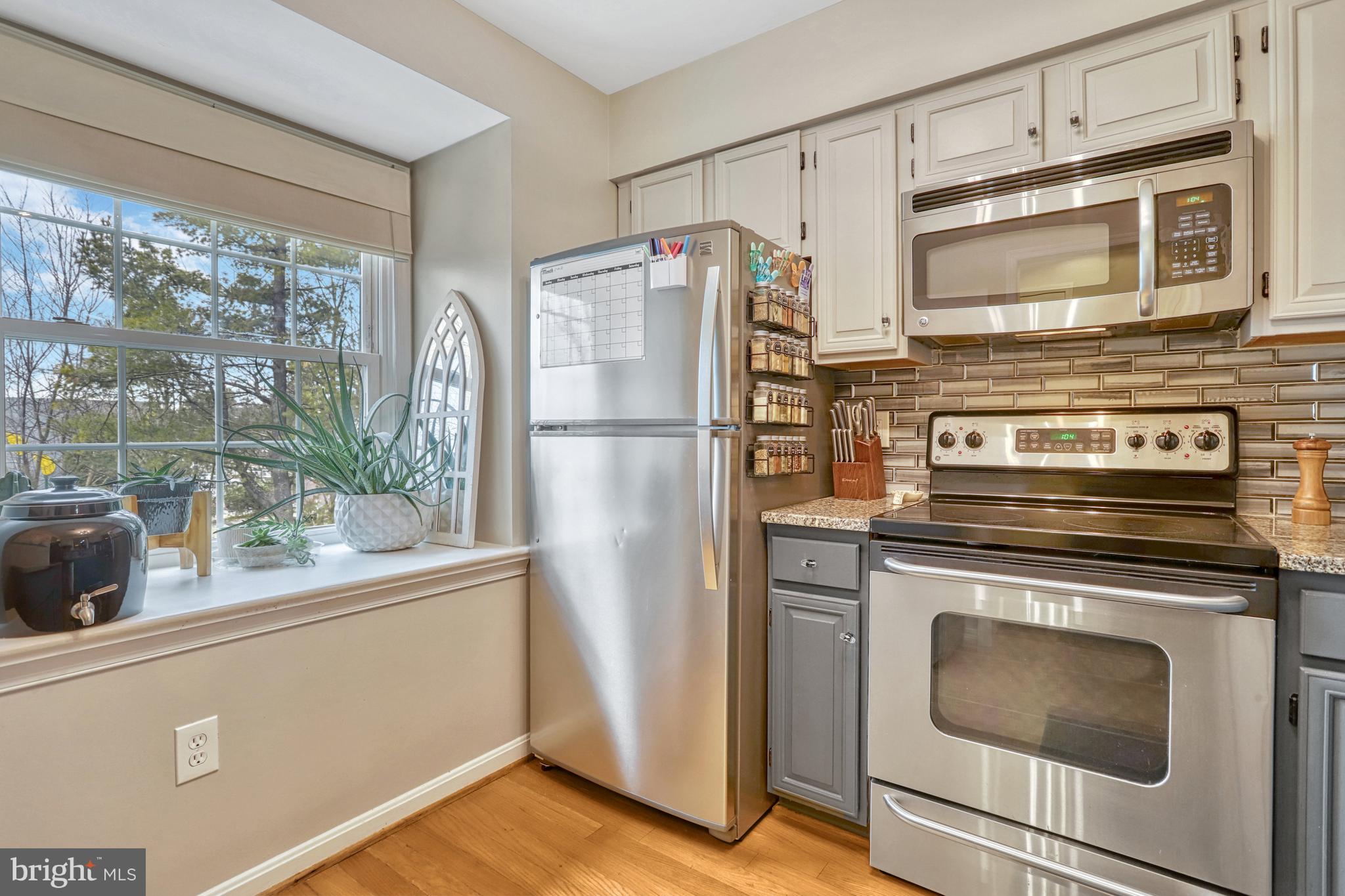 OLDE CHURCH MEWS - Residential Lease