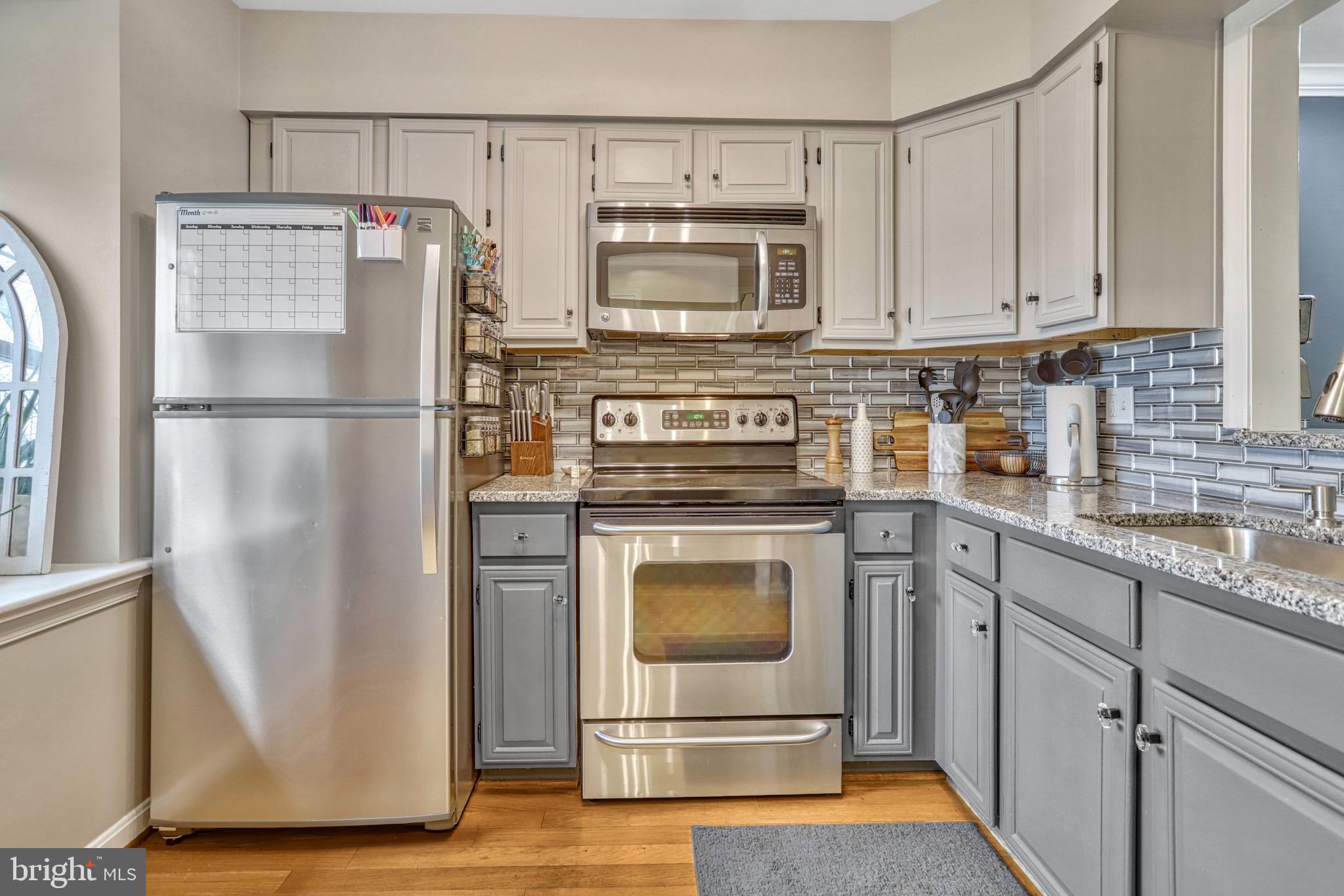 OLDE CHURCH MEWS - Residential Lease