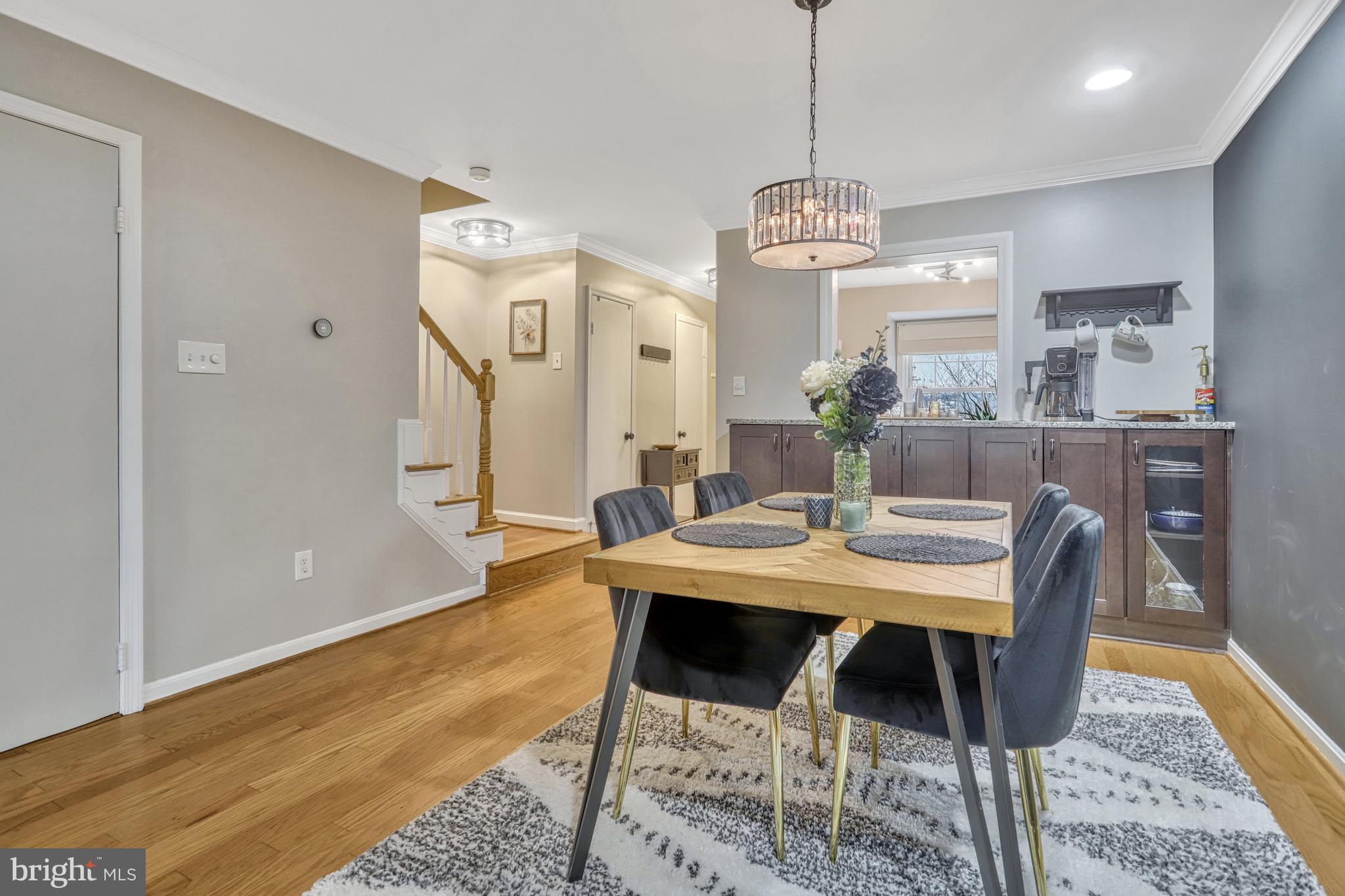 OLDE CHURCH MEWS - Residential Lease