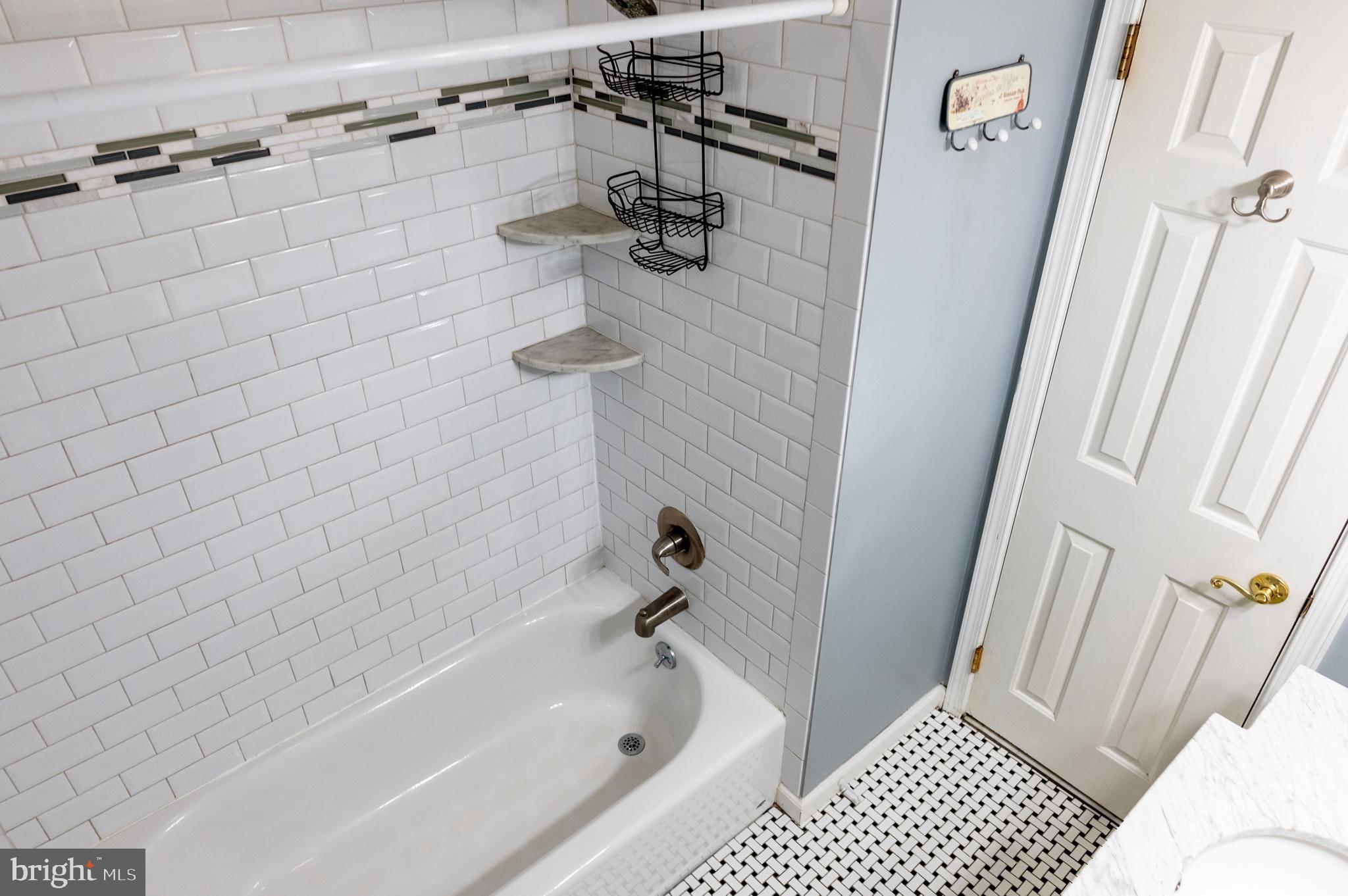 WILLOW RIDGE - Residential Lease