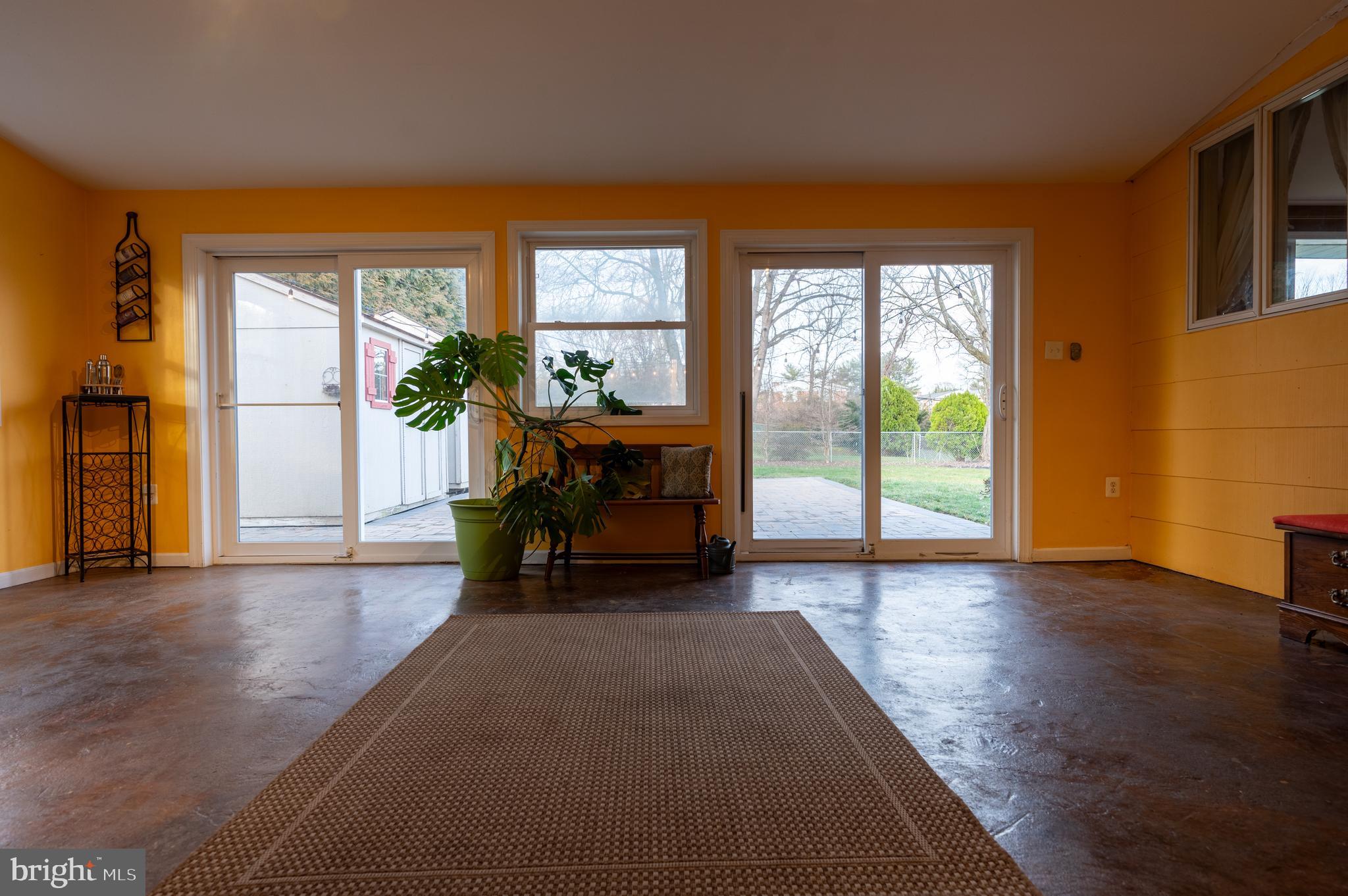 WILLOW RIDGE - Residential Lease