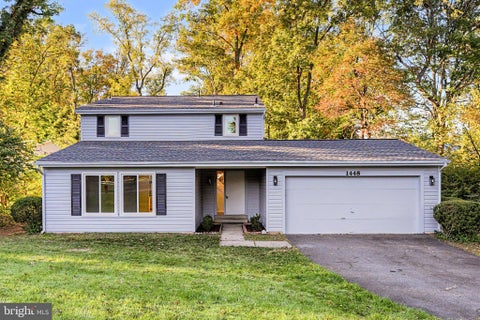 Photo of 1448 Millikens Bend Road, HERNDON, VA 20170 (MLS # VAFX2347014)