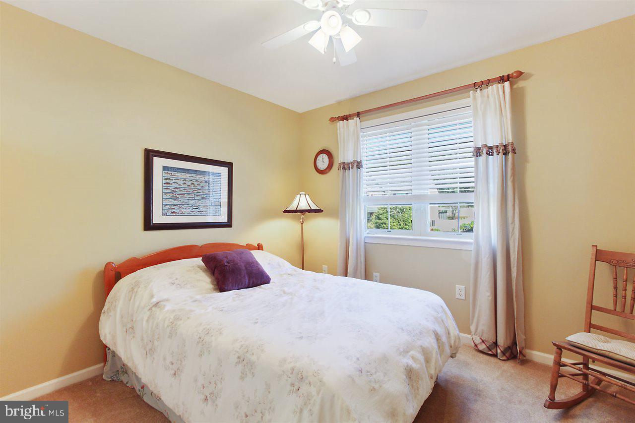 WELLINGTON HILLS - Residential