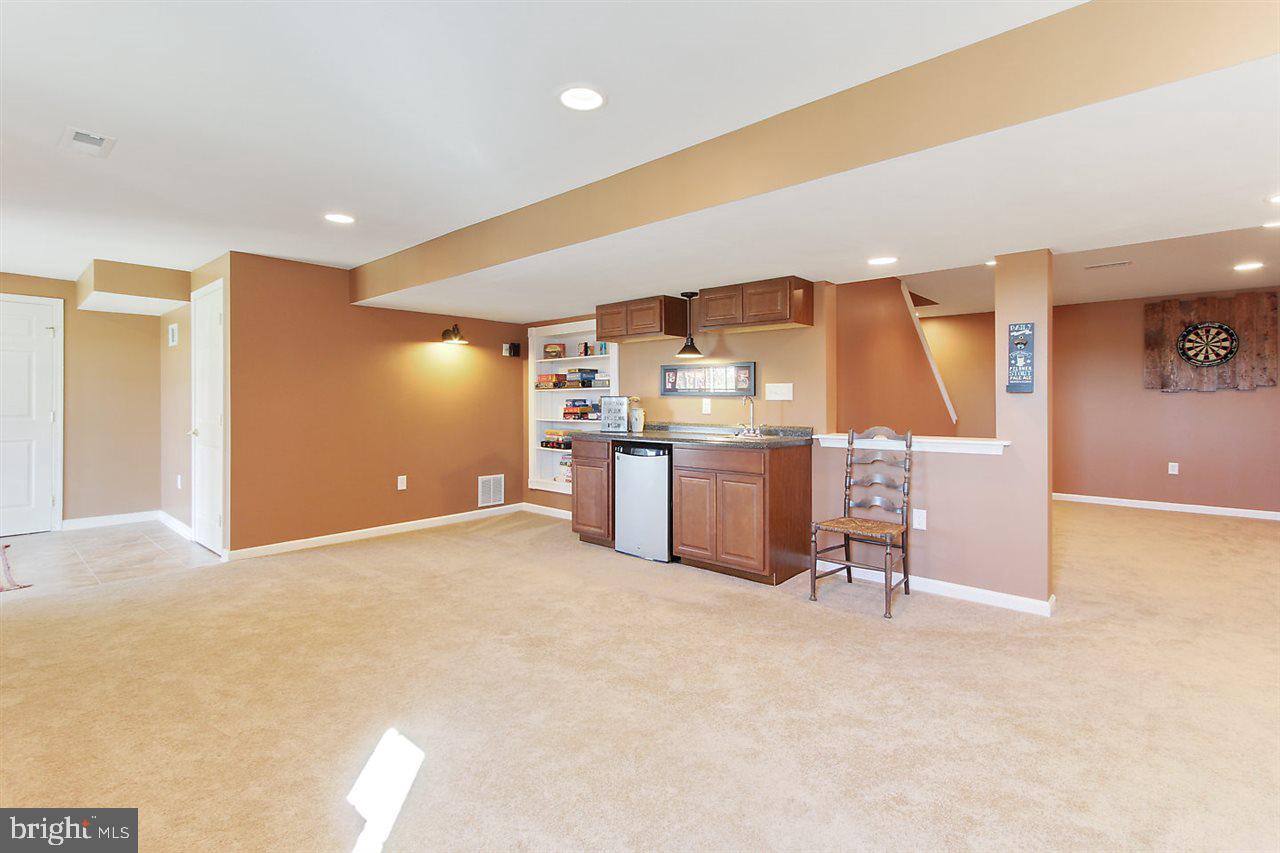 WELLINGTON HILLS - Residential