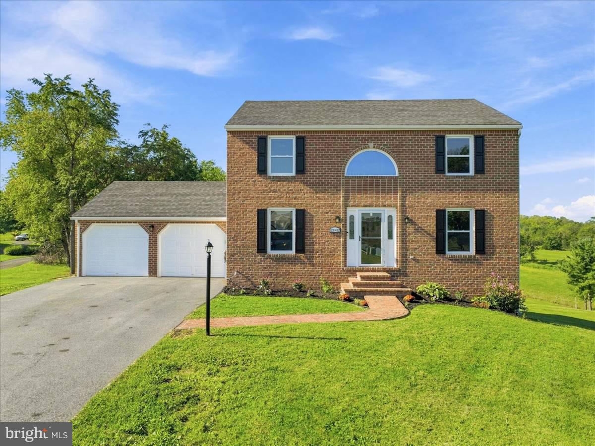 13902 PONTIUS LANE
