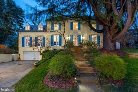 21 FARMINGTON COURT CHEVY CHASE MD 20815
