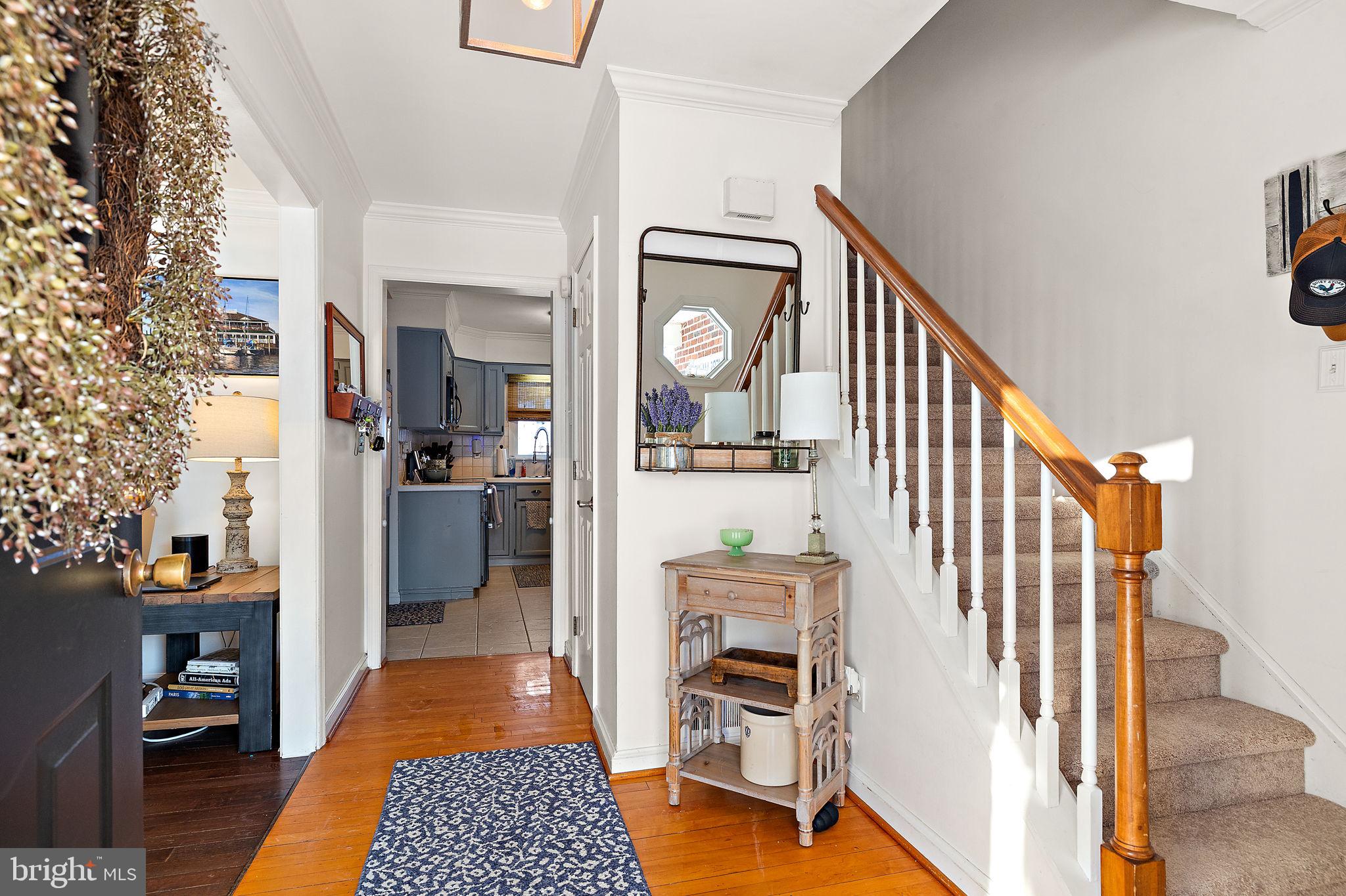 809 CHRISTOPHER COURT