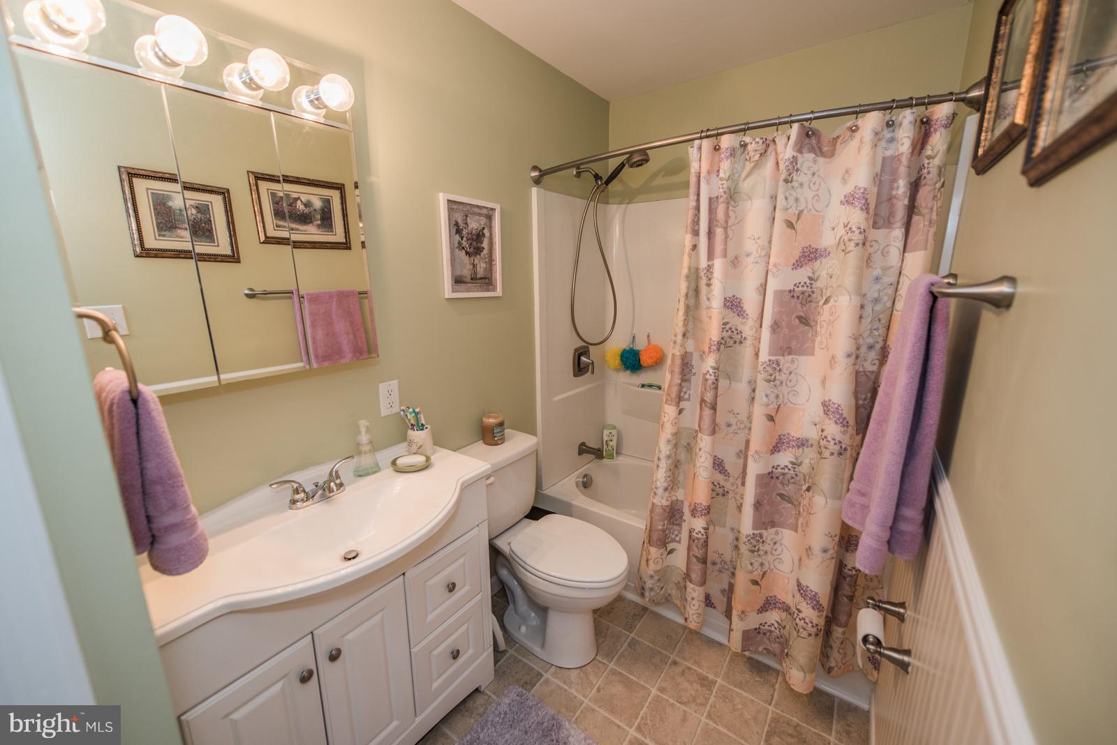 CAMELOT - Residential