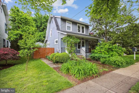 4311 Ellicott Street NW, Washington, DC MLS: DCDC2199486