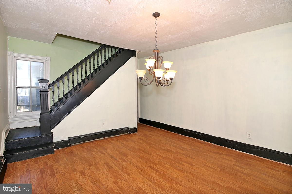 205 S DELAWARE AVENUE