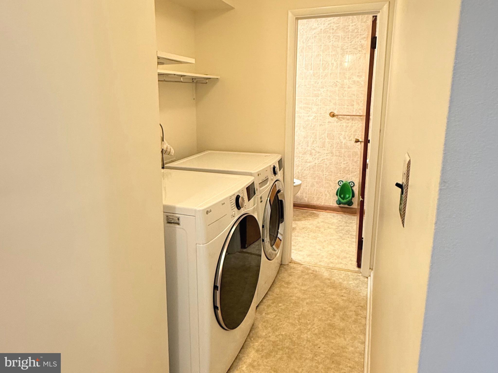 FAIRVIEW COURT - Residential Lease