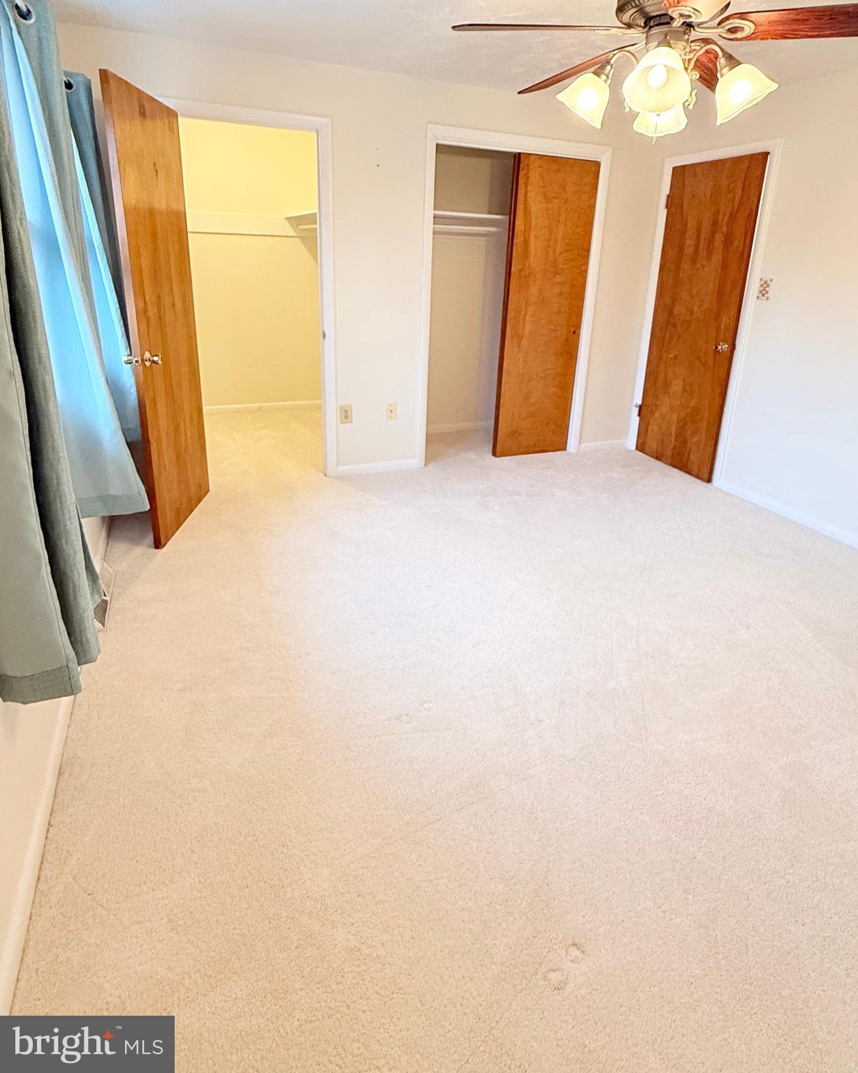 FAIRVIEW COURT - Residential Lease