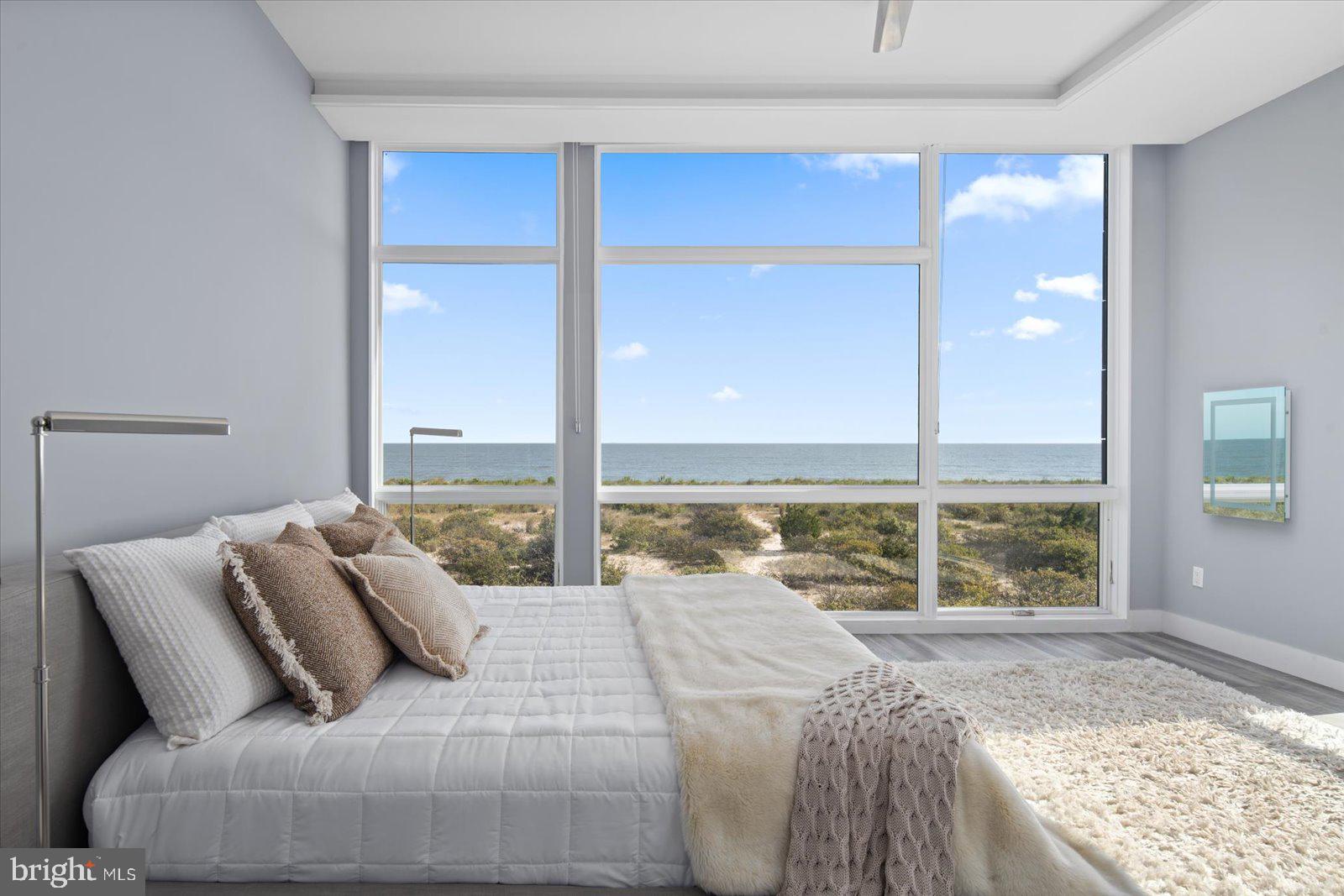 BACK BAY COVE - Residential