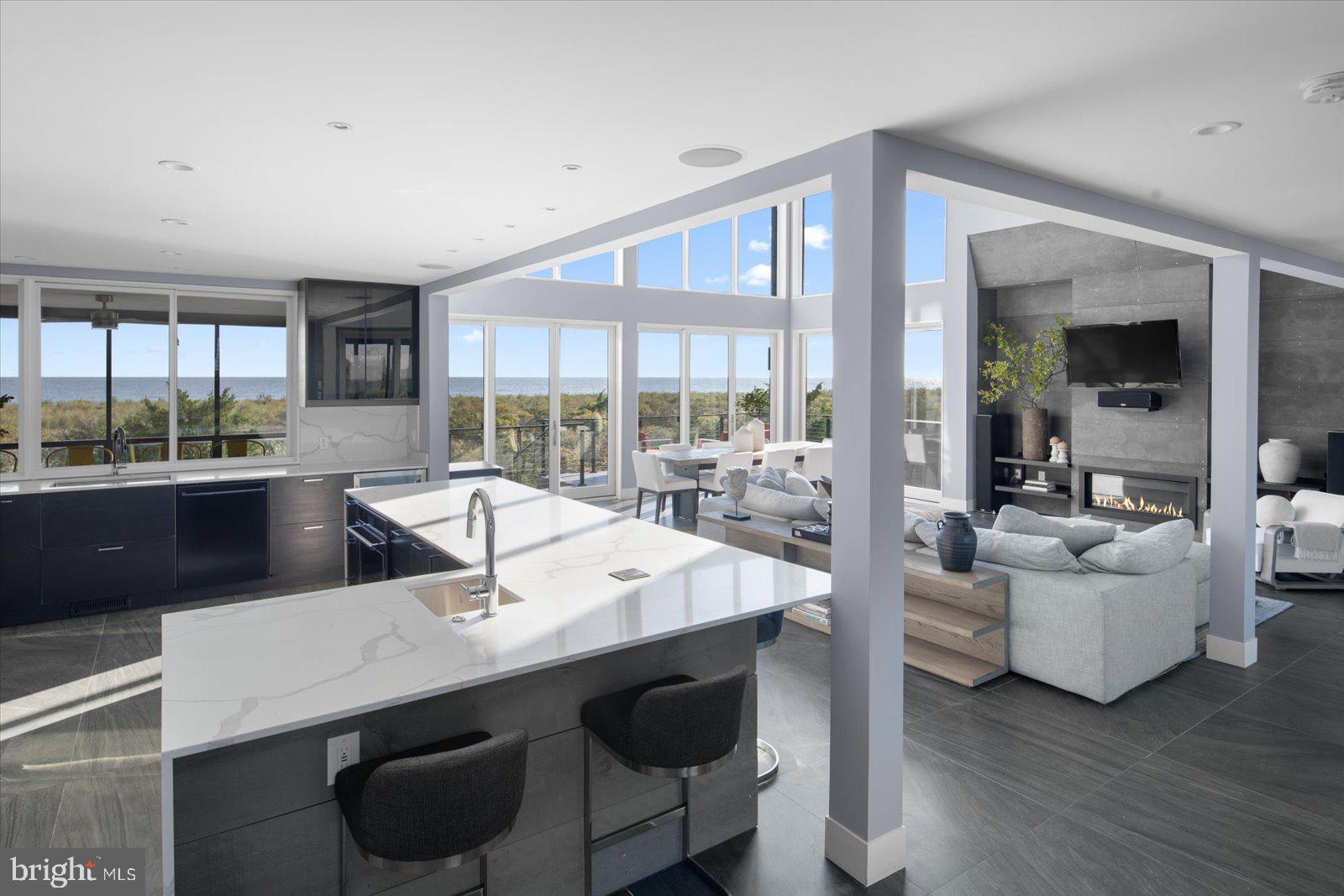 BACK BAY COVE - Residential