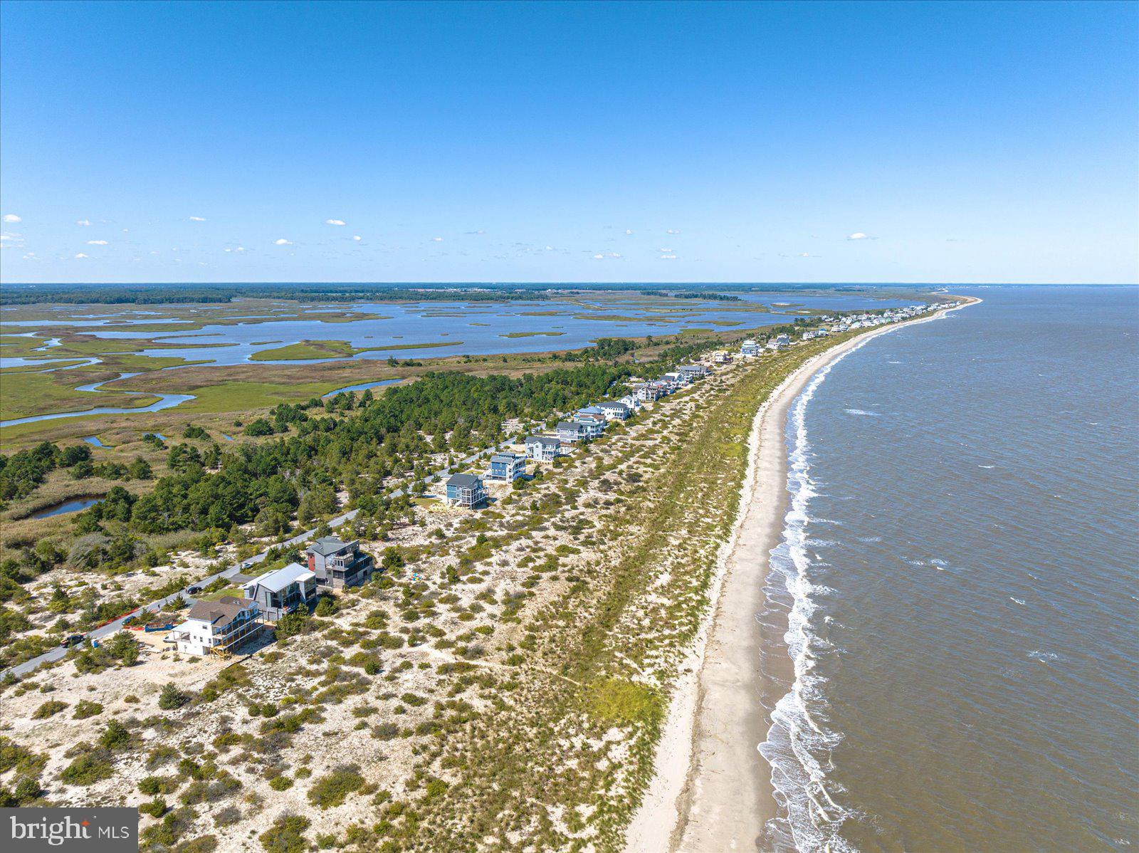 BACK BAY COVE - Residential