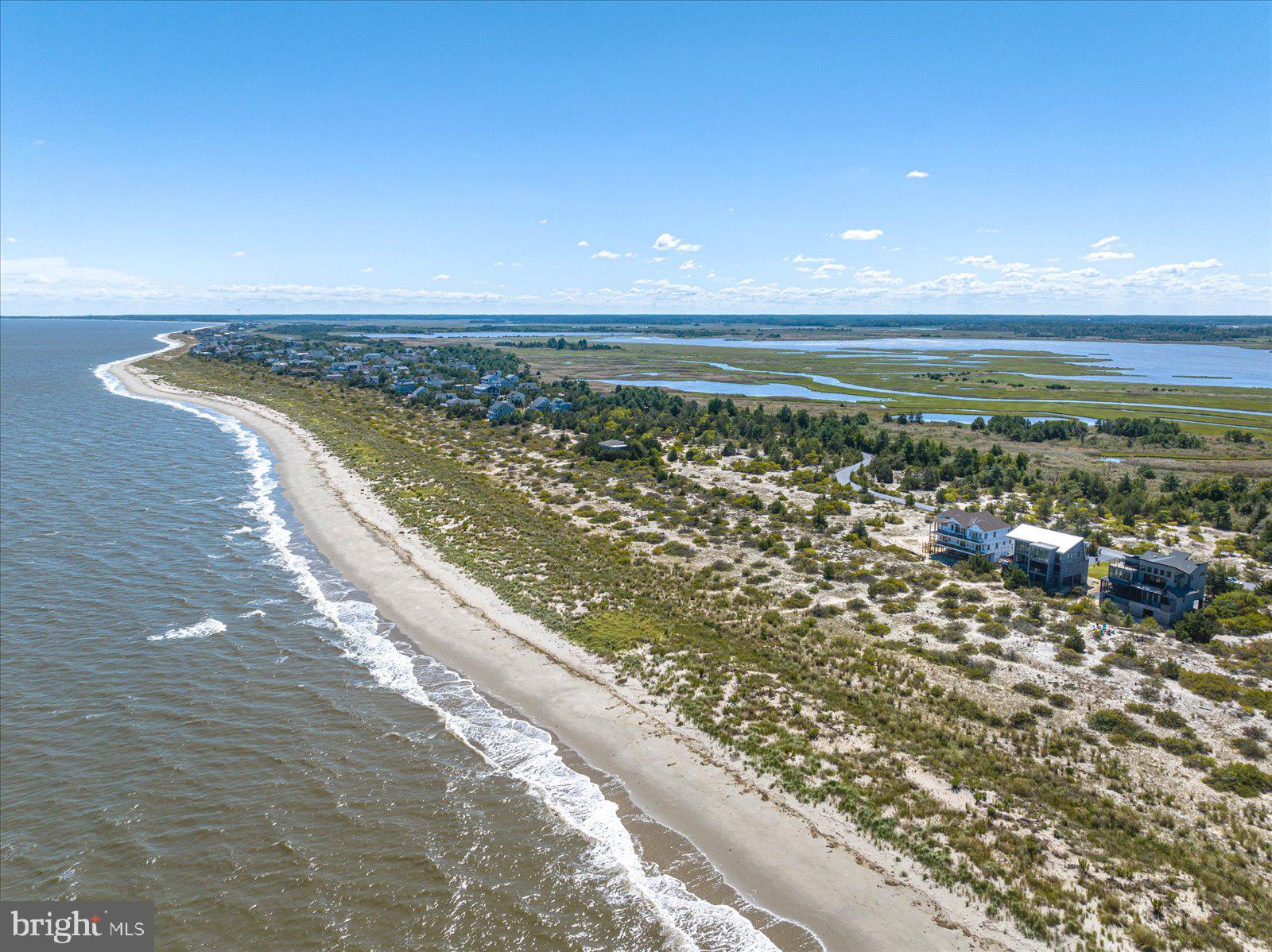 BACK BAY COVE - Residential