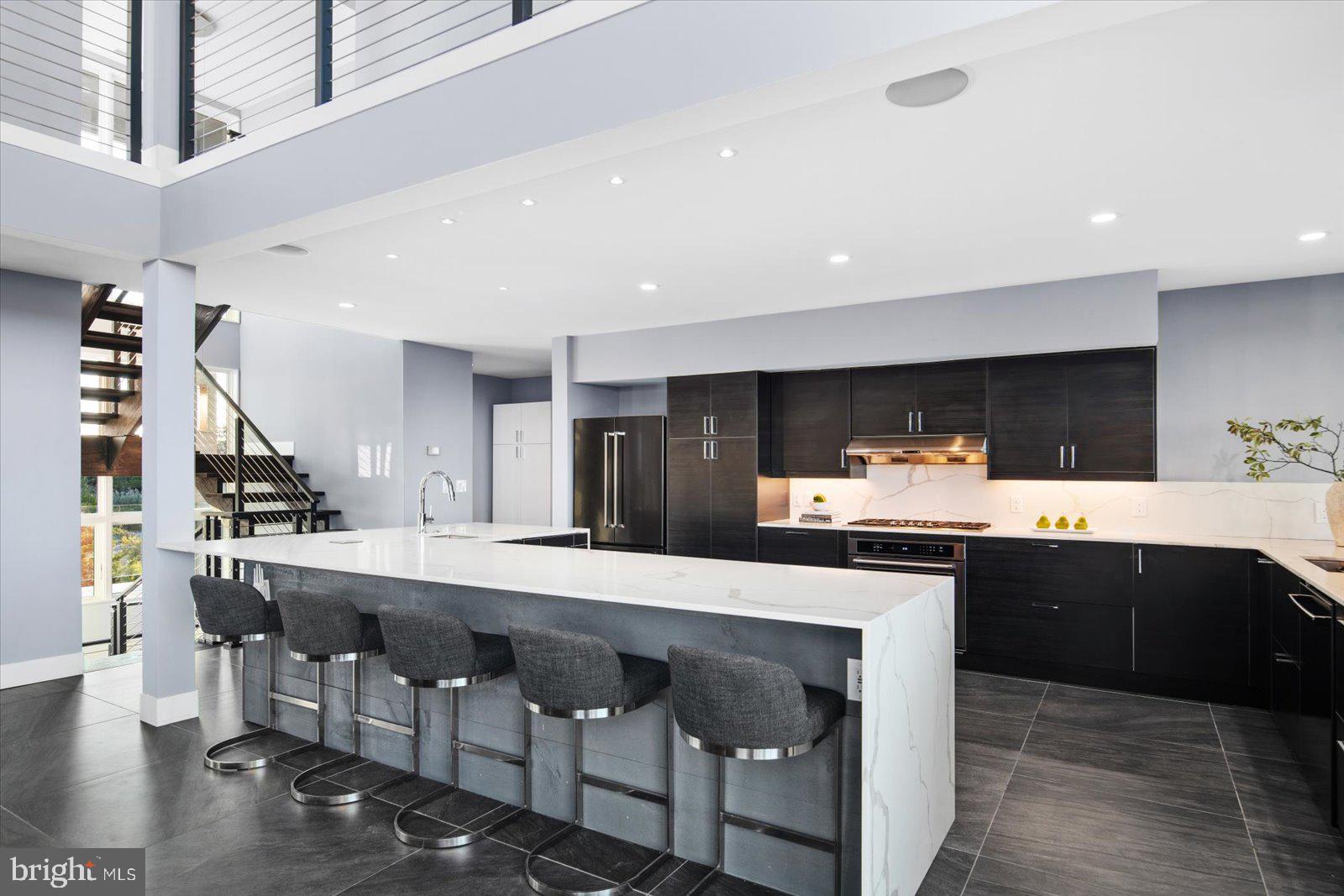 BACK BAY COVE - Residential