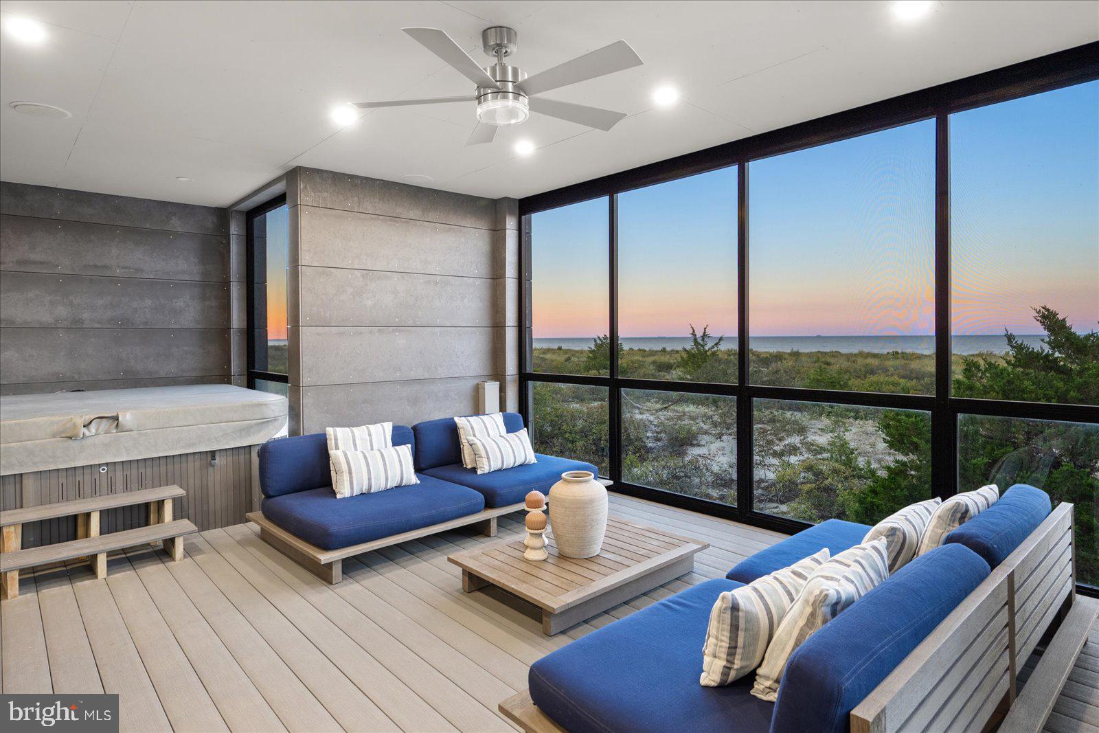 BACK BAY COVE - Residential