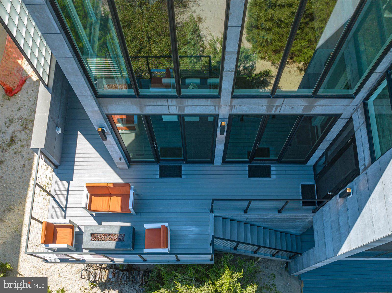 BACK BAY COVE - Residential