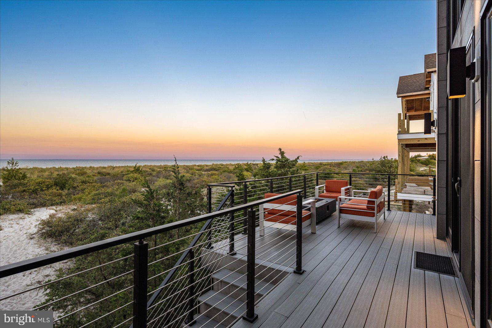 BACK BAY COVE - Residential