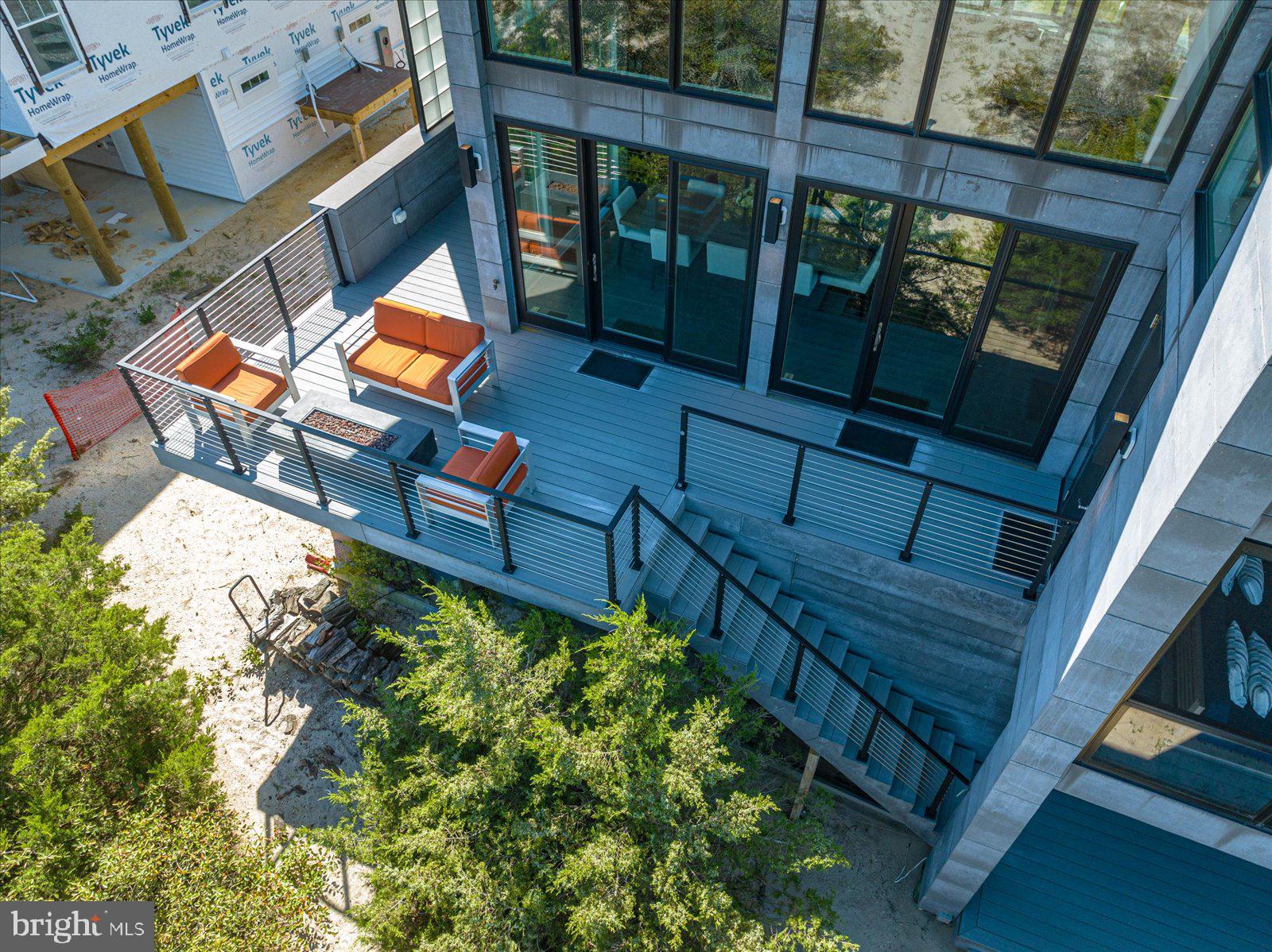 BACK BAY COVE - Residential