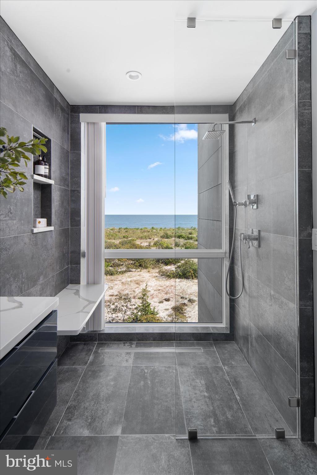 BACK BAY COVE - Residential